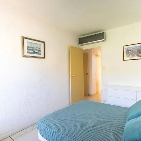 Les Ilaires By Interhome