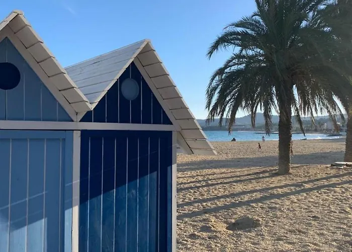 Les Ilaires By Interhome Le Lavandou