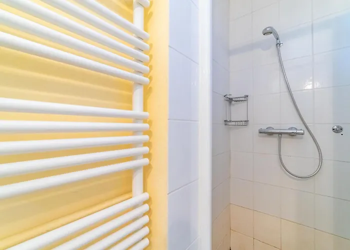 Les Ilaires By Interhome Le Lavandou