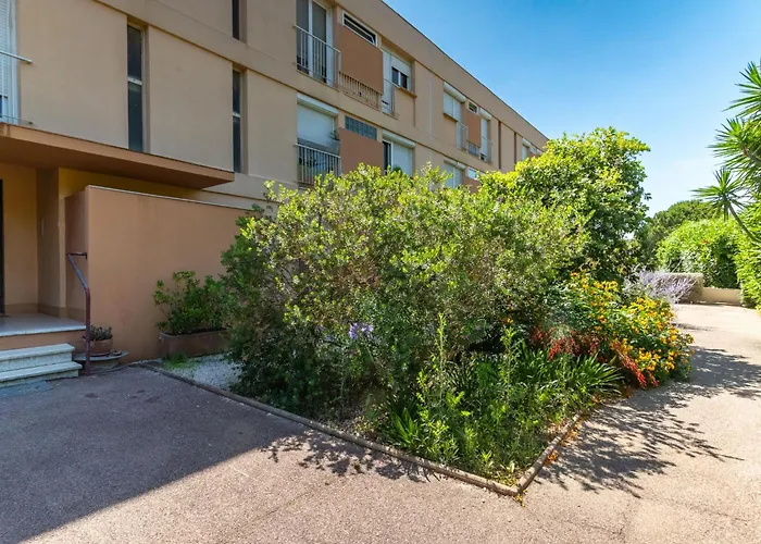 Les Ilaires By Interhome Apartament *